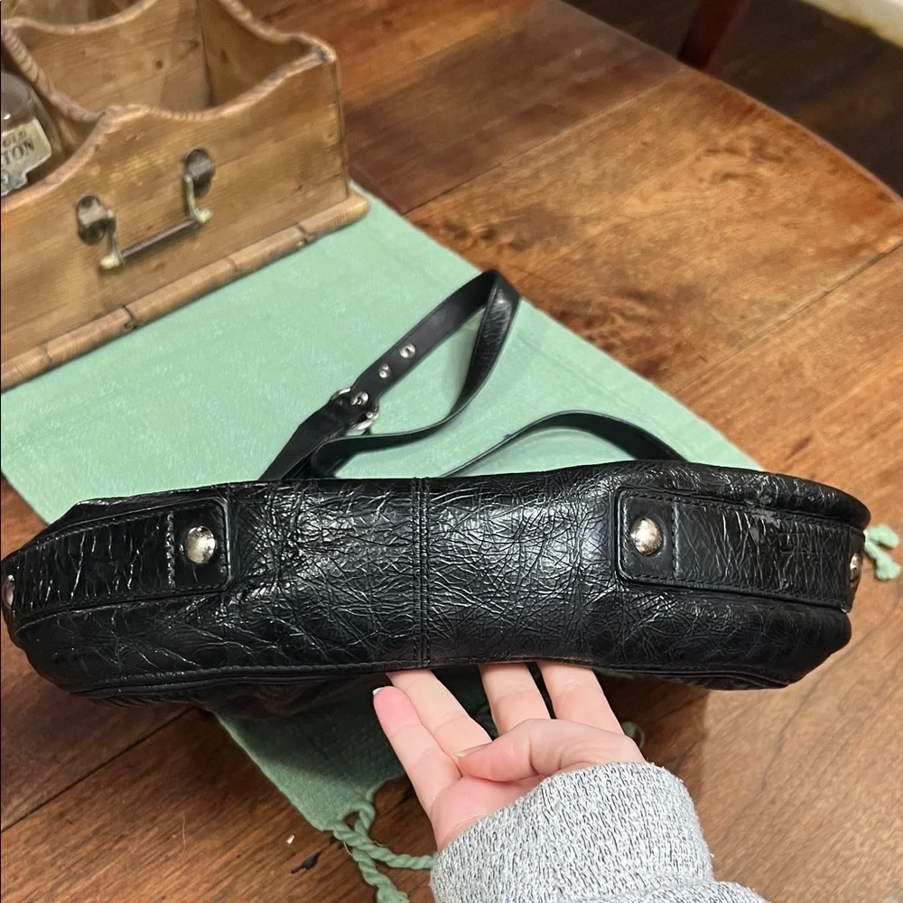 Coach F15471 Zoe Hobo Bag - Picture 3 of 8